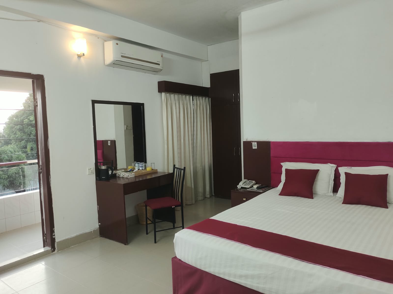 Sea View Premium Couple AC Suite